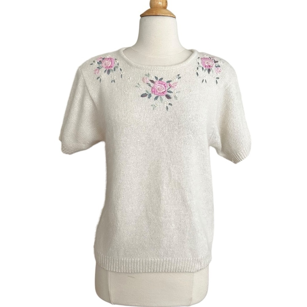 Vintage Silk Angora Floral Embroidered Short Sleeve Sweater Cottagecore Girly M - Picture 3 of 13
